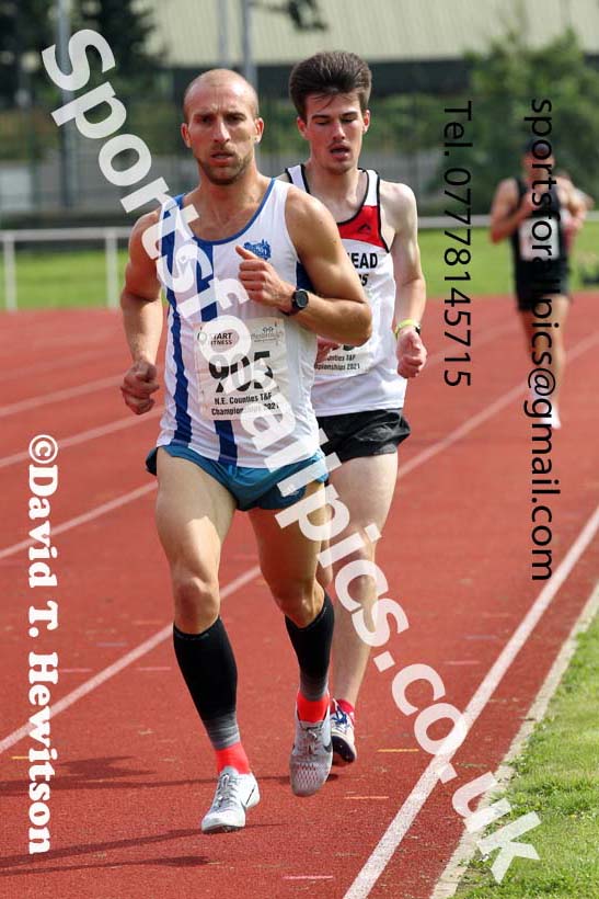 Mens and Boys 5000 metres, 2021 North Eastern Track and Field Champs., Middesbrough. Photo: David T. Hewitson/Sports for All Pics